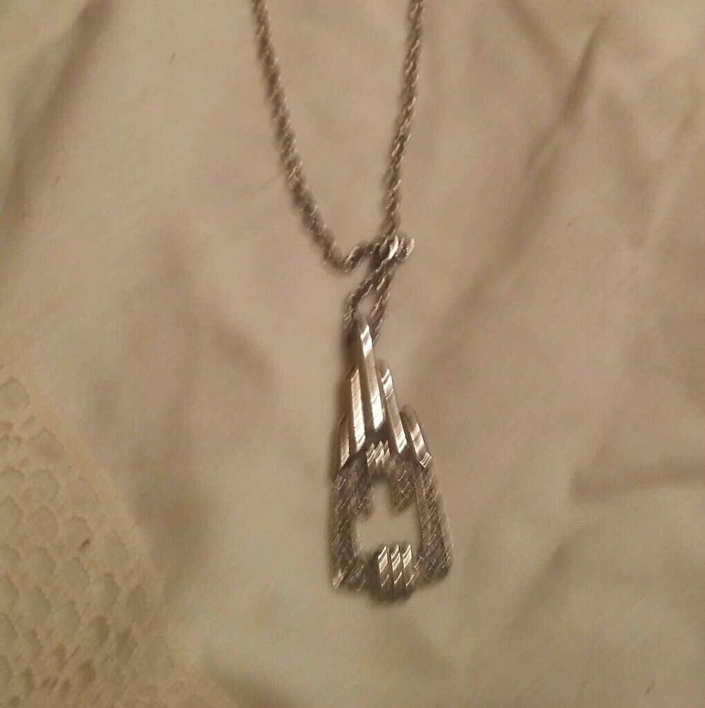 Long necklace